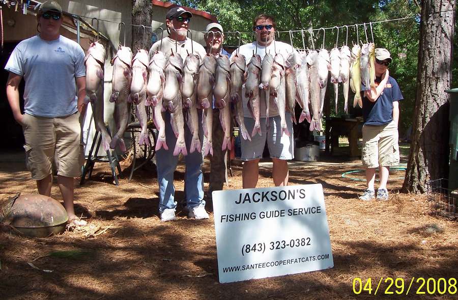 JERRY BUTTLER AND CREW WITH A GREAT DAYS CATCH!
4-29-08