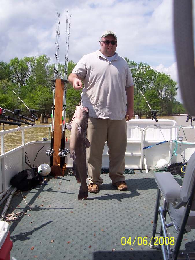 ROBERTS BIGGEST BLUE OF THE DAY
4-6-08 