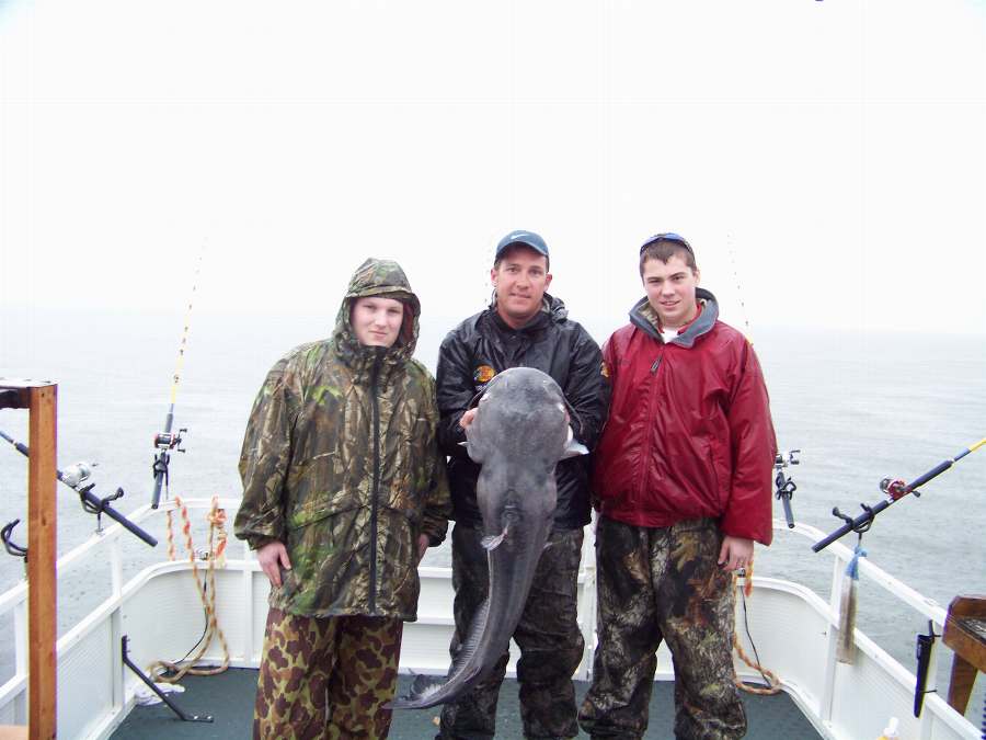 RICHARD WANTED JUST ONE MORE PIC OF HIS 45 POUNDER!  2-14-09