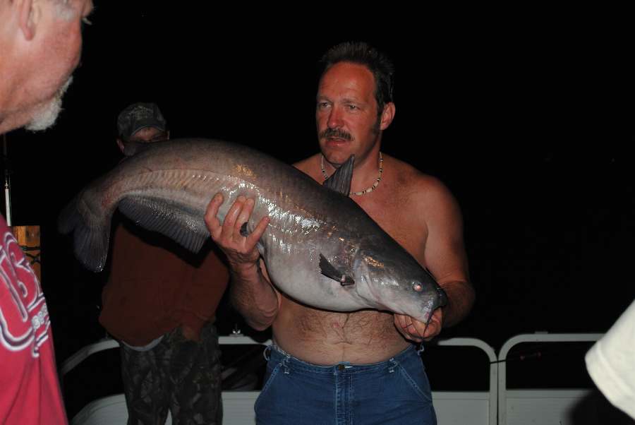 I TOLD YOU HE WAS HAPPY OVER THIS 29 POUNDER ON 5-9-10 WHILE FISHING AT NIGHT WITH SMALL CRAFT ADVISORIES!  IT WAS ROUGH, ROUGH, ROUGH!